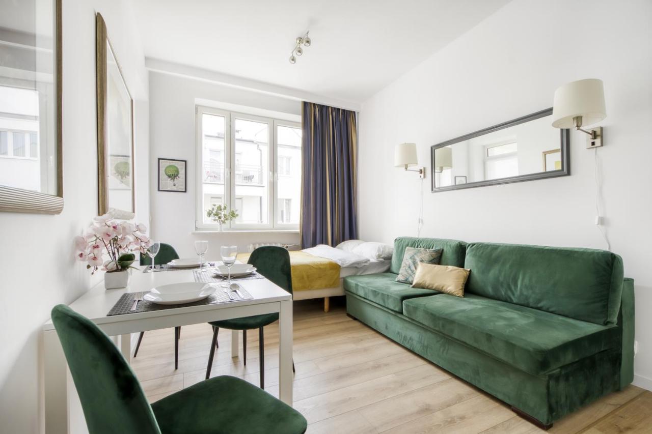 23 Unit Miniapartments Warszawa Lotnisko Okecie Fajne Ministudio Przy Bitwy Warszawskiej Kültér fotó